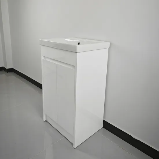 Luminária de parede branca brilhante 2
